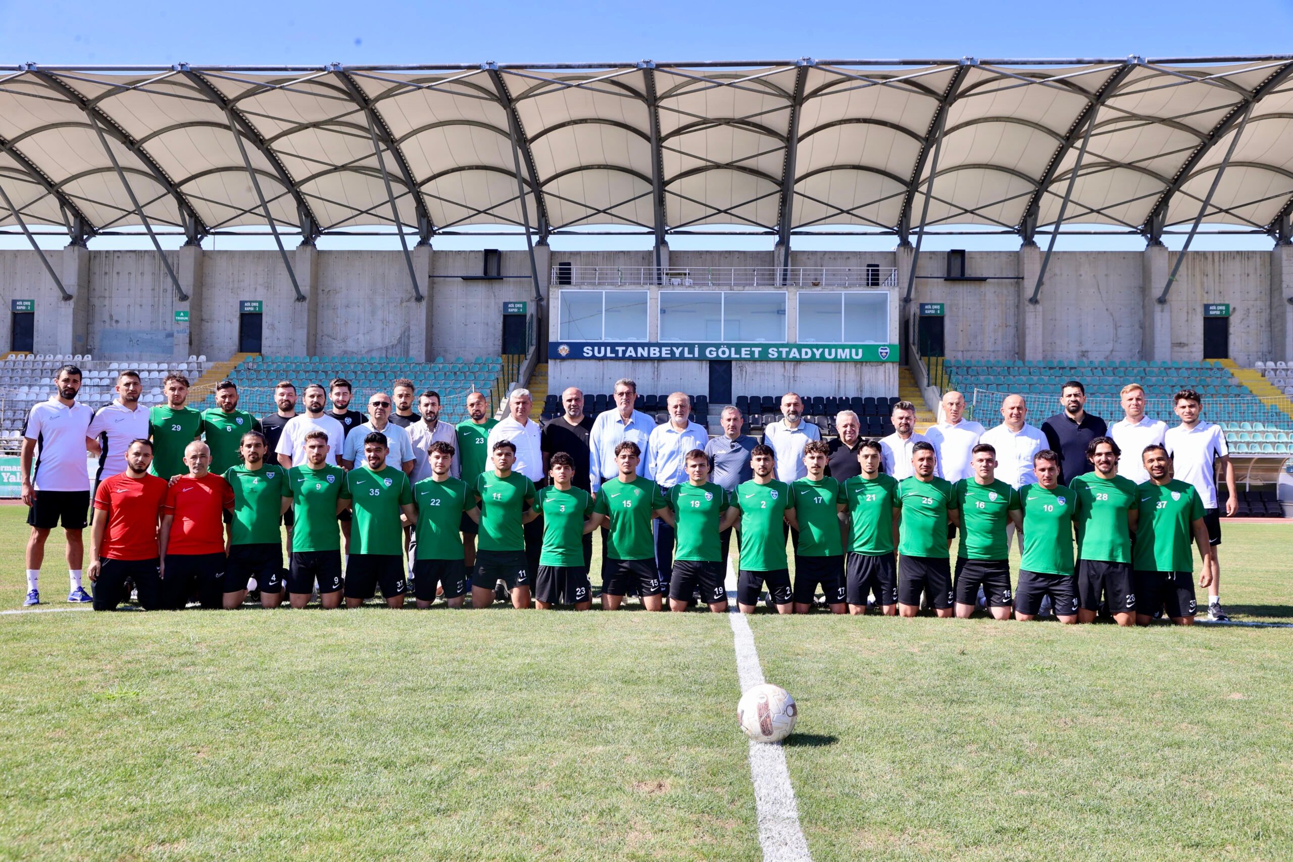 Taraftardan Gölet Stadyumu’nda Muhteşem Destek